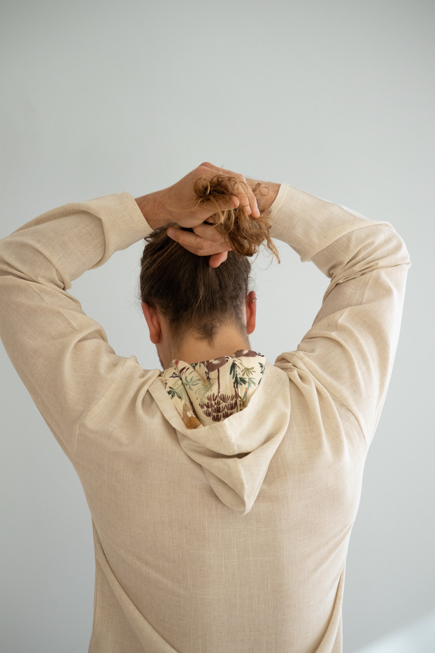 Canopy Linen Hoodie | Lemur Adventures | Oatmeal