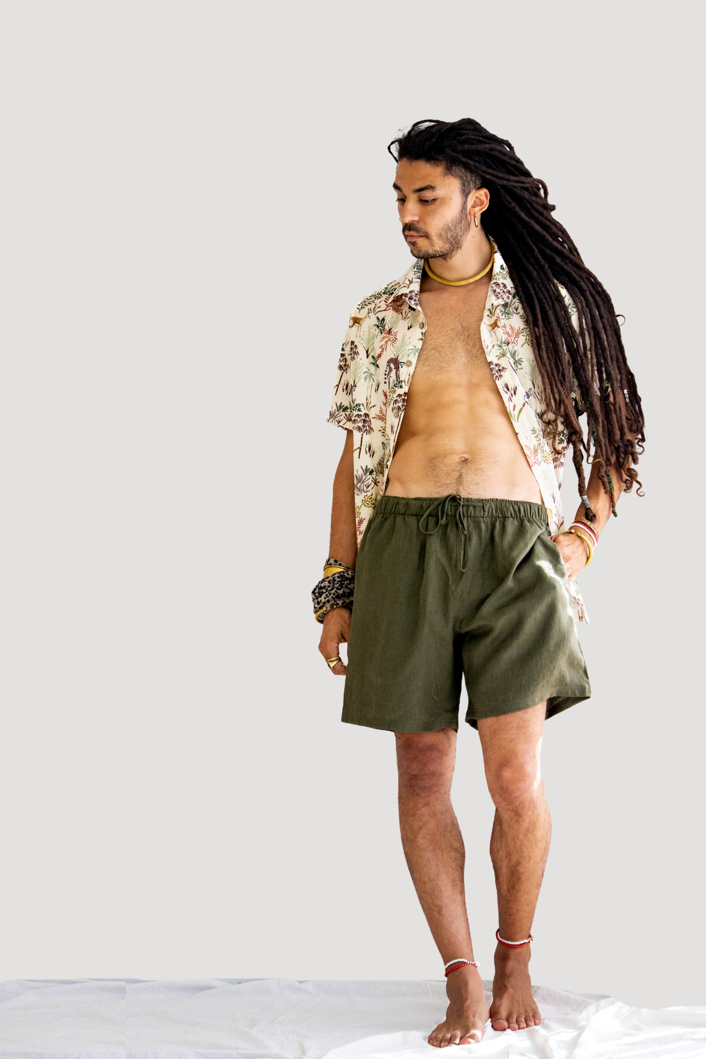 Serengeti Trek Shorts | Khaki Green