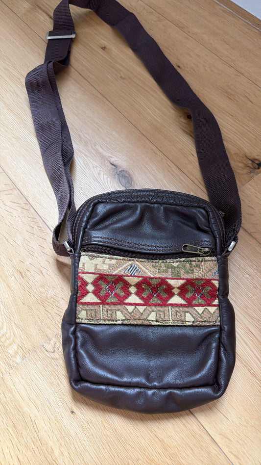 Men's Traveller Bag – Coffee leather with woven cotton detailing