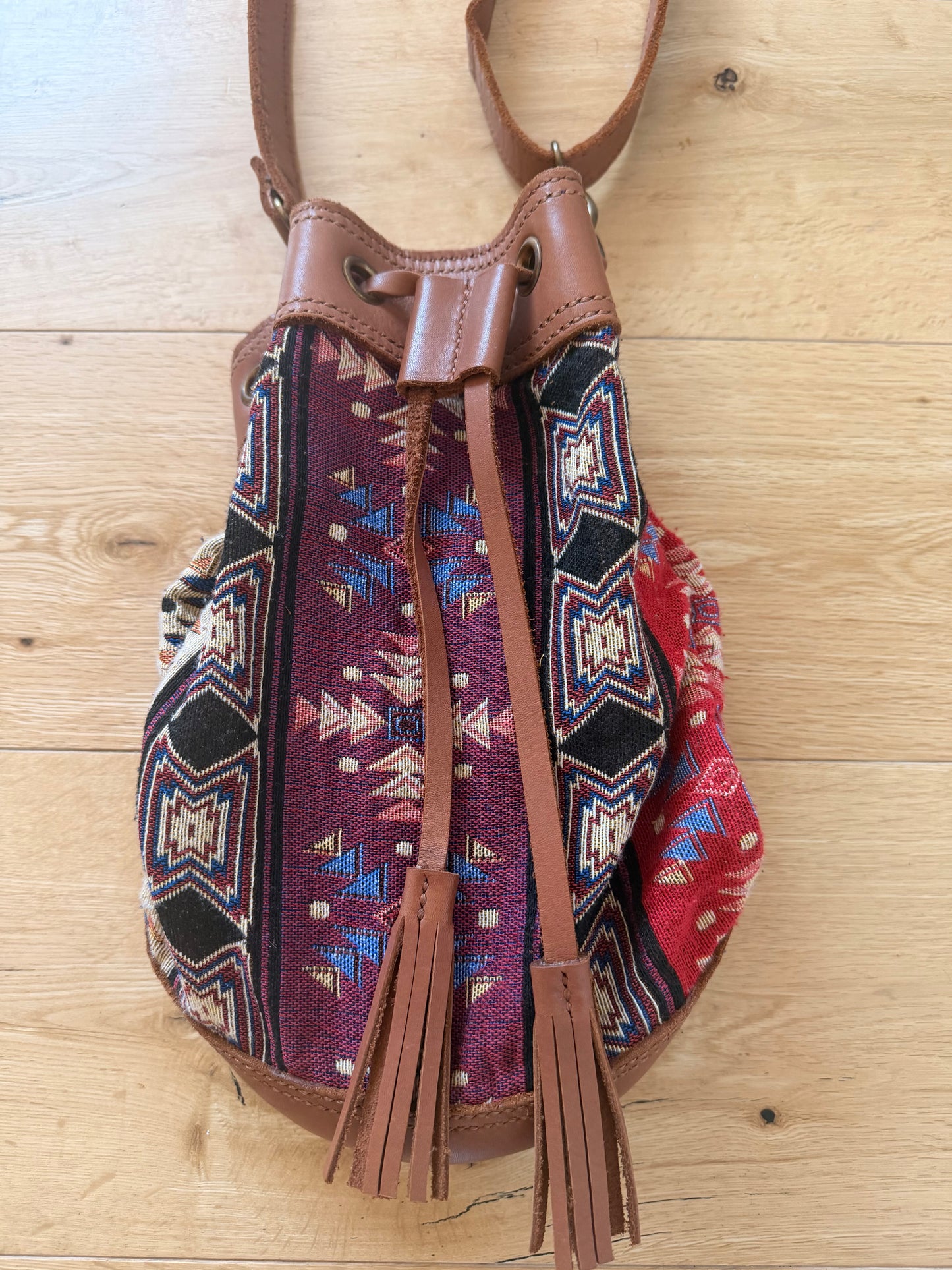 Women's Wanderer Backpack – Coffee leather with Indigo Sky woven cotton detailing