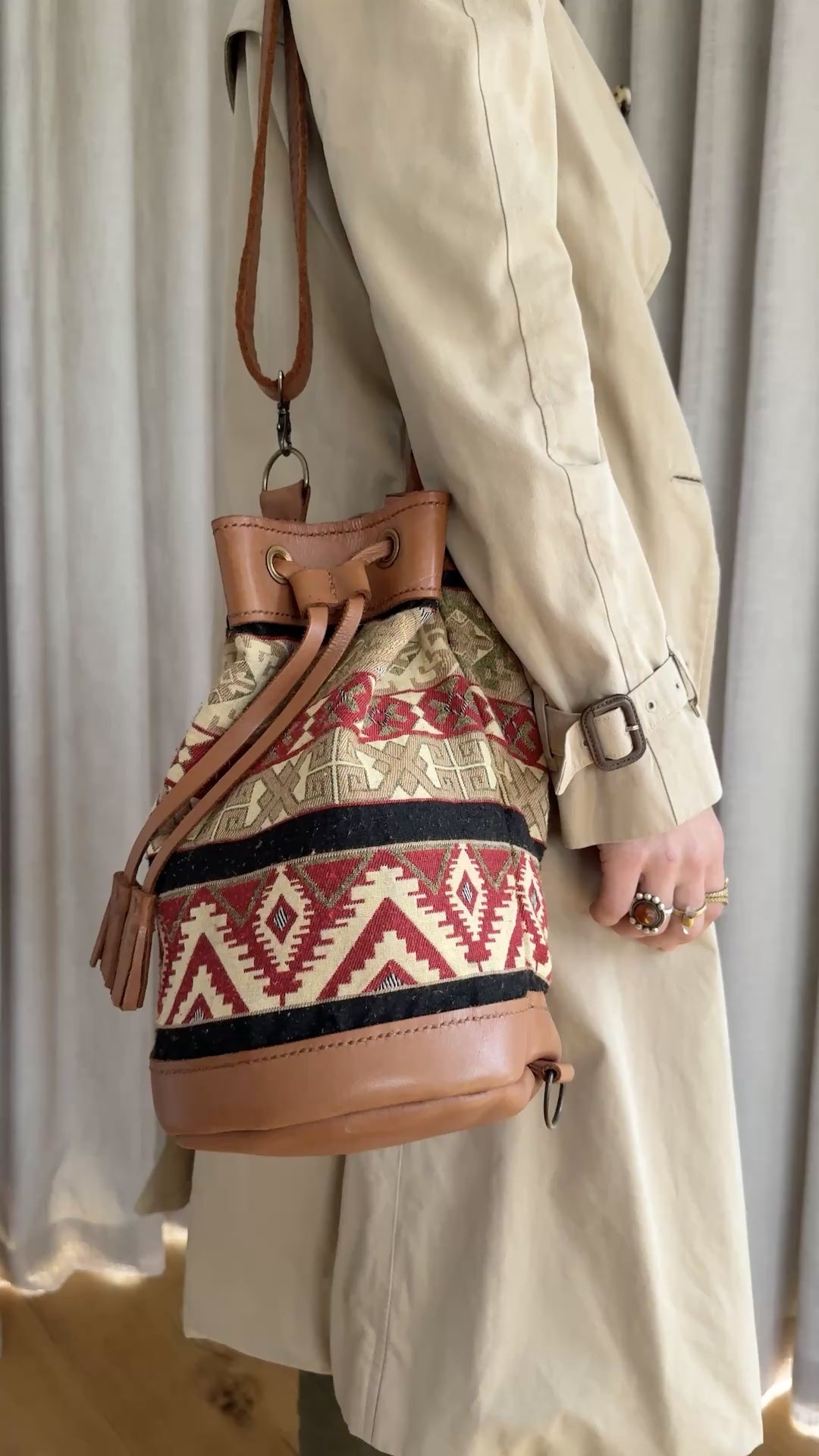 Women's Wanderer Backpack – Coffee leather with Sahara Tapestry cotton